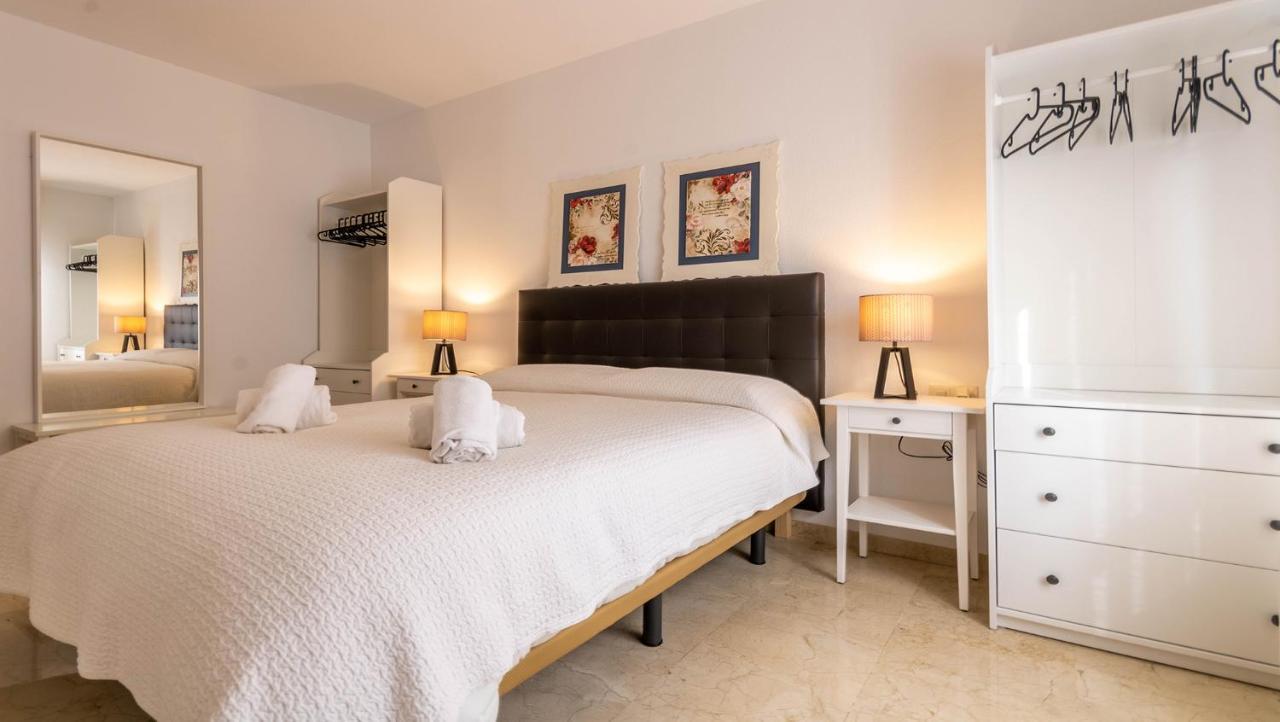 Apartamento El Califa - 3 Habitaciones กอร์โดบา ภายนอก รูปภาพ