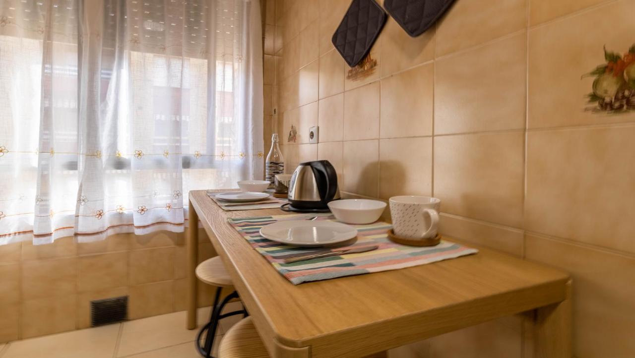 Apartamento El Califa - 3 Habitaciones กอร์โดบา ภายนอก รูปภาพ
